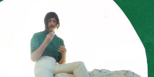 Tim Bernardes in S\u00e3o Paulo