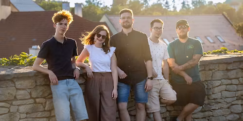 T\u0158I VYK\u0158I\u010cN\u00cdKY