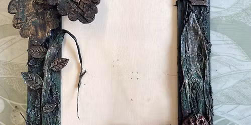 Decorate your own photo frame