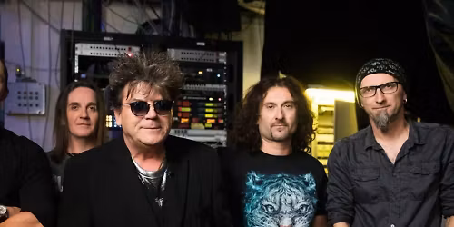 Crvena Jabuka, Prljavo Kazaliste in M\u00fcnchen