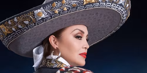 Aida Cuevas: 50 Years Singing to Mexico