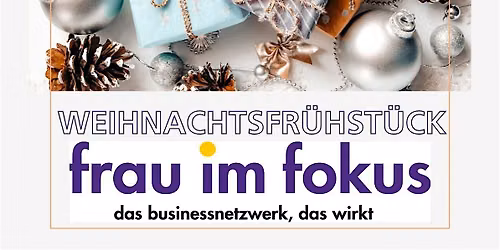 Weihnachtsbusiness-Fr\u00fchst\u00fcck Frau im Fokus