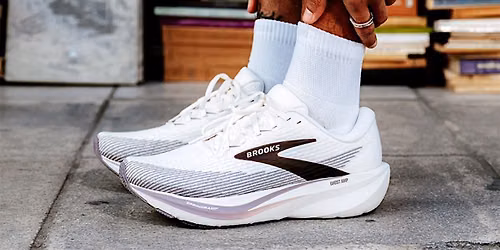 BROOKS X RUNCLUB