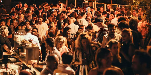 DAS TECHNO CAFE