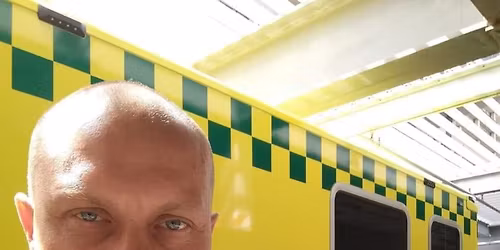 Mini-kursus i f\u00f8rstehj\u00e6lp med fokus p\u00e5 0-5 \u00e5r