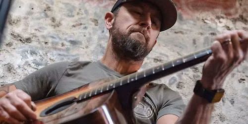 Aaron Reed (of The Brothers Reed) at Growler Guys-Grants Pass