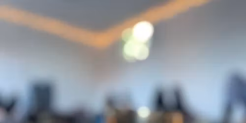 \u2728Nu 2 pladser\u2728                                                                       Lyd- & Klangbad