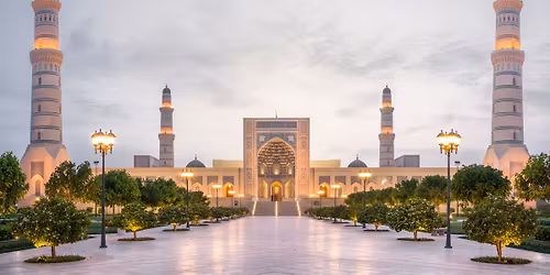 Predavanje: Miti in resnice o \u0161eriatskem pravu s Tinkaro Perne