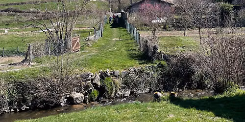 Les Cr\u00eates du Haut Beaujolais en courant 
