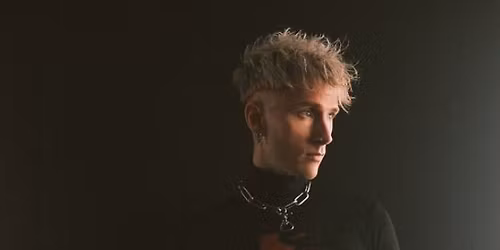 \ud83c\udfb8 Machine Gun Kelly LIVE in Albuquerque! \ud83c\udfb8