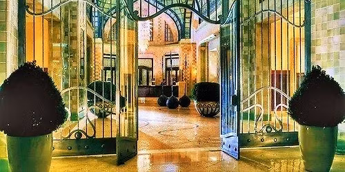 Historizmus, szecesszi\u00f3 \u00e9s vil\u00e1g\u00f6r\u00f6ks\u00e9g-panor\u00e1ma