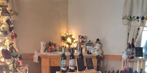 Creekside Cellars Christmas Shopping Event