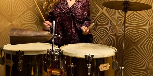 Live on the Square at Puckett's Columbia - Mambo Maniacs