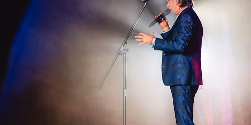 Poletni glasbeni ve\u010deri v \u017di\u010dki kartuziji: Magnifico