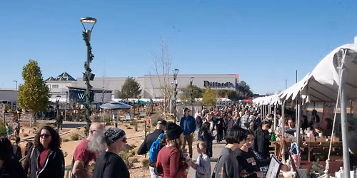 Winrock Wonderland Day 2 - Holiday Stroll Market
