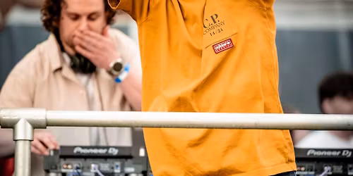 Bezstock - Freight Island - Manchester