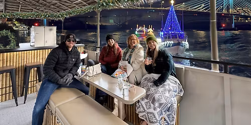 Christmas Ships Cruise: Three hour special!