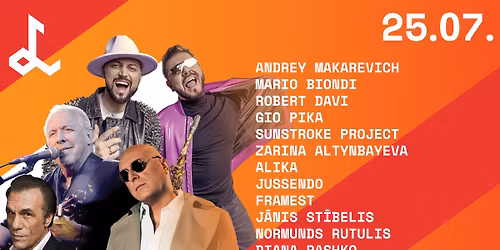 Andrey Makarevich and Laima Vaikule at Oceana Theater