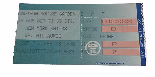 New York Knicks at Milwaukee Bucks Tickets