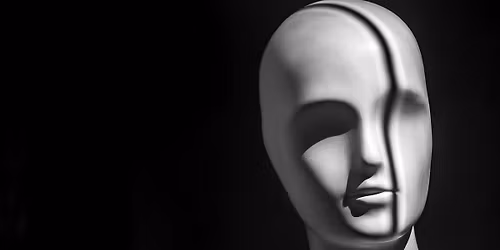 Wystawa fotografii "Samotno\u015b\u0107"