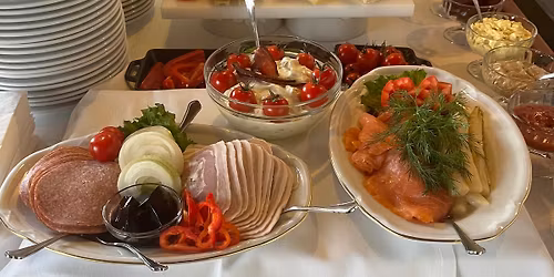 Pinse Brunch