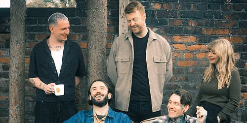 Mayflower | Manchester, Lions Den