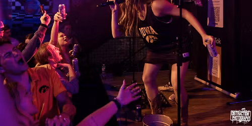 Molly Shannon @ Elrays!