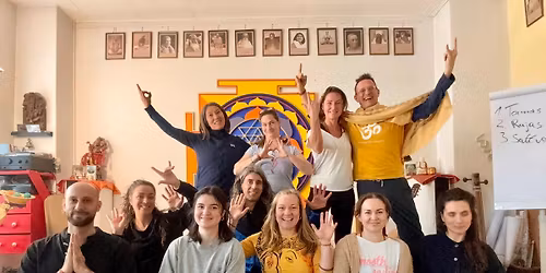 legend\u00e4re Yogalehrer:in Ausbildung 2026