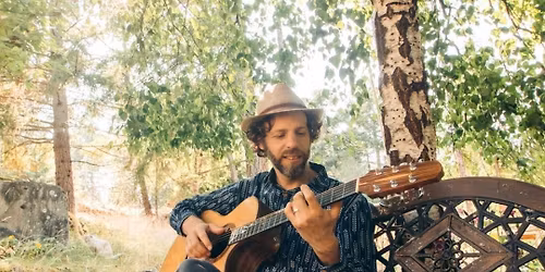 Adam Dobres live at The Victoria House