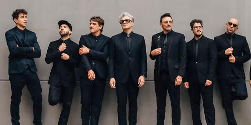 No Te Va Gustar in Paris