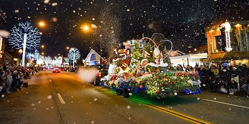 Gatlinburg 51st Annual Christmas Parade Grandstand Seating