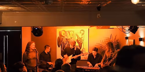 YVES PIDGEON @ the muddy puddle