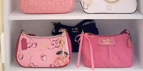 Brews & Bags Bingo \ud83d\udc5c\ud83c\udf7b\ud83c\udf38