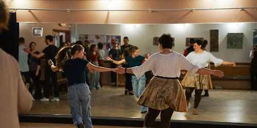 Beginner Collegiate Shag at Monday Night Swing