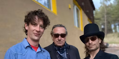 Family Elephant @ Armadillo Ranch