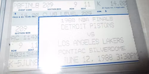 Detroit Pistons at Los Angeles Lakers Tickets