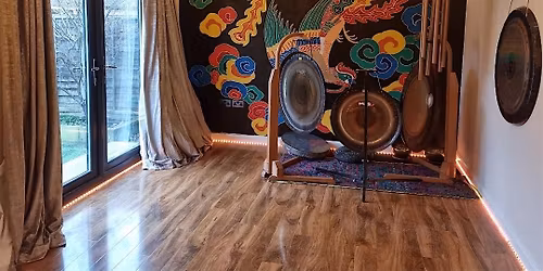 Sound Bath with Planetary Gongs and Crystal Bowls
