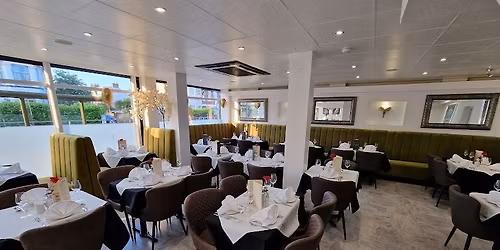 Elvis night at Watling RASOI me5 7ep 