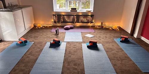 6 Weeks of Yoga @ Gt Waltham Village Hall