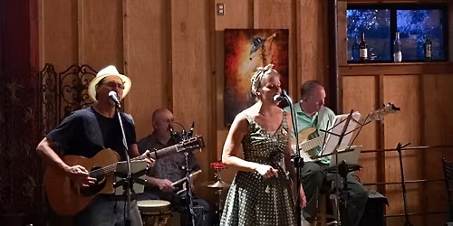 Rachel B at Sassafrass