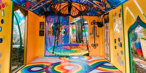 Spaces Worth Talking In- Novo Ita