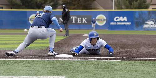 Parking Hofstra Pride at UNC Wilmington Seahawks Womens Basketball