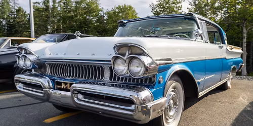 Graves Island Car Show