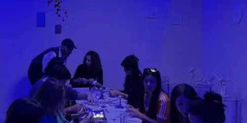 Joyer\u00eda alqu\u00edmica con cer\u00e1mica y tarot en Sinespacio