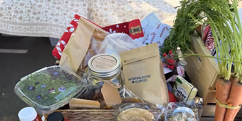 Lakeside Weekly Farmers Market