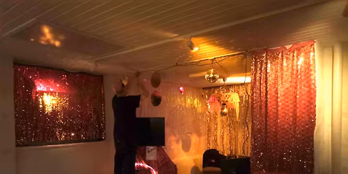 Karaoke p\u00e5 Sallys: Klubb Tond\u00f6v!