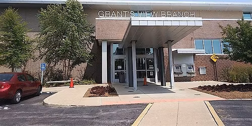 Medicare Made Easy with Anne DeLeon