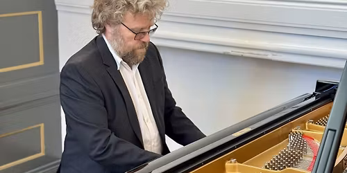 Klavermatin\u00e9 med Bj\u00f8rn Rasmussen