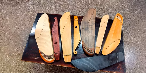 Kanteleorkesteri Kummottis feat. kanteleensoiton alkeet