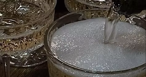 Holiday on the Avenue: A Festive Pop Up Event 